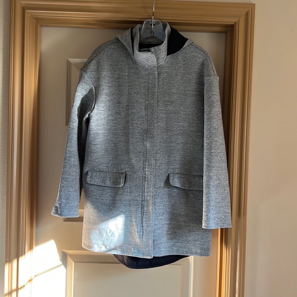 Lululemon jersey cotton coat w Hood